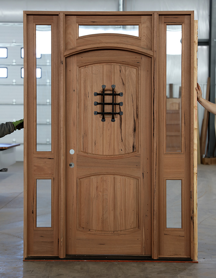 Rustic Teak Exterior Wood Doors with 2 Sidelights Rustic Teak Exterior Wood Doors with 2 Sidelights