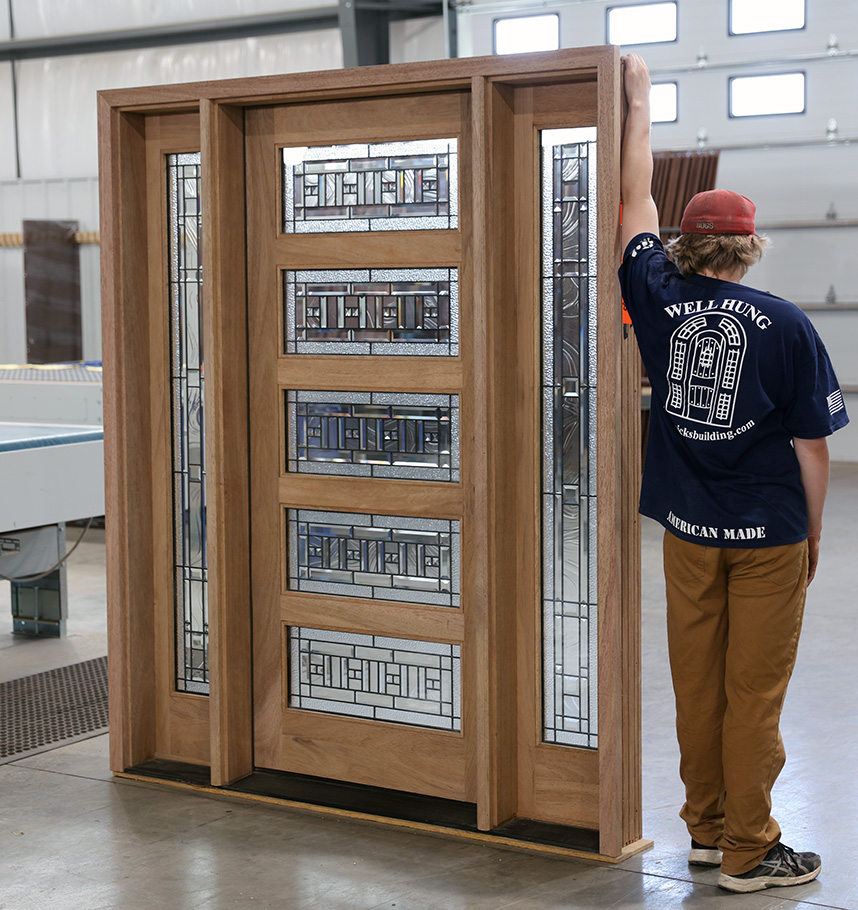 CL105 Shaker Entry Doors with Art Glass