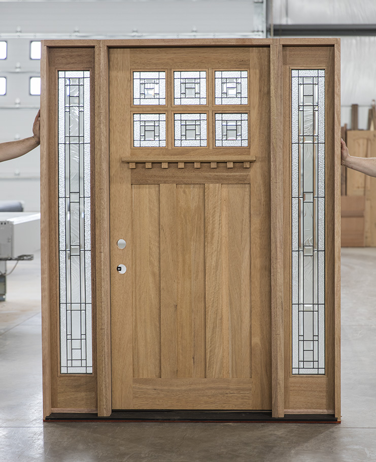 CL55 Craftsman Entry Doors with Art Glass